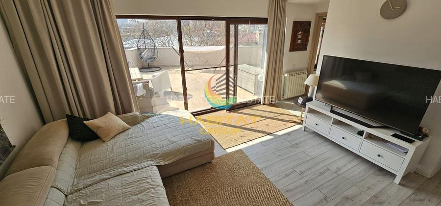 Penthouse cu scara interioara si terasa - Parcul Carol - 4