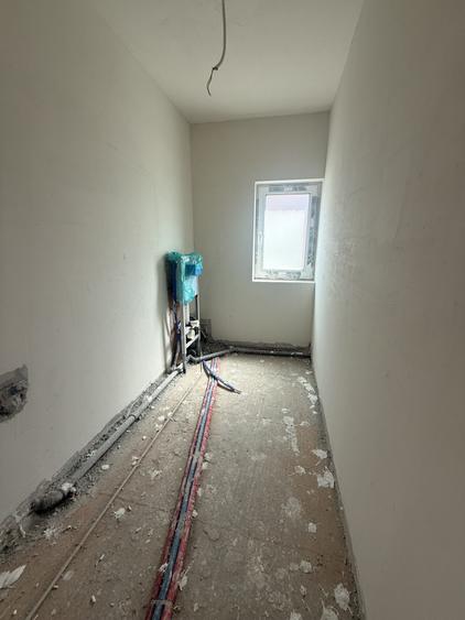Casa duplex - 170 mp utili - 4 camere - 550 mp teren - zona Tautiului, Floresti!