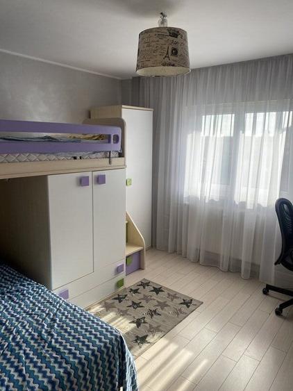 De Închiriat Apartament 3 Camere Decebal, Renovat, Aproape, de Metrou