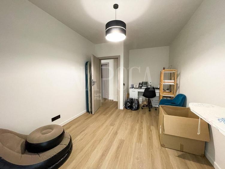 Apartament 3 camere de vanzare in Floresti