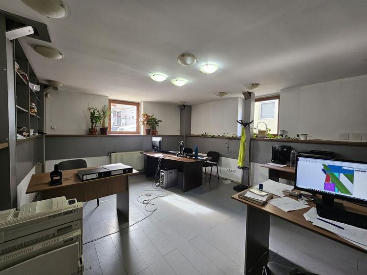 Casa cu 2 camere, 72mp utili, zona Parcului Central