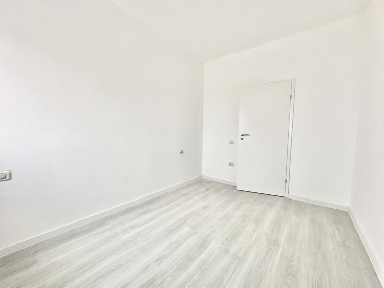 Apartament 3 camere - 2 locuri de parcare incluse - Mosnita