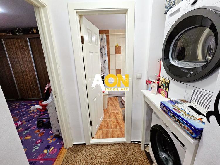 Apartament 2 camere, decomandat, mobilat, utilat, etaj 3, Ampoi 2 - 2