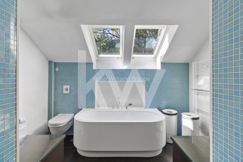 Proprietate unica cu priveliste spectaculoasa in inima Brasovului - 6