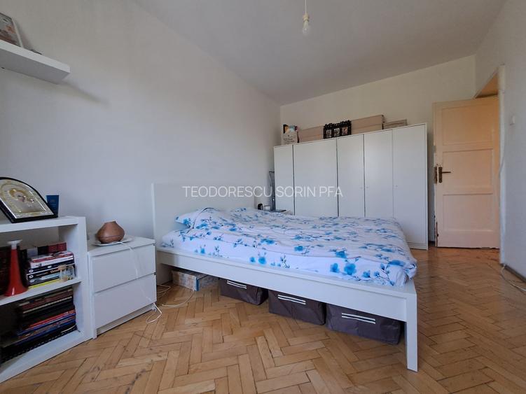 Ceaicovski | Calea Floreasca - 13