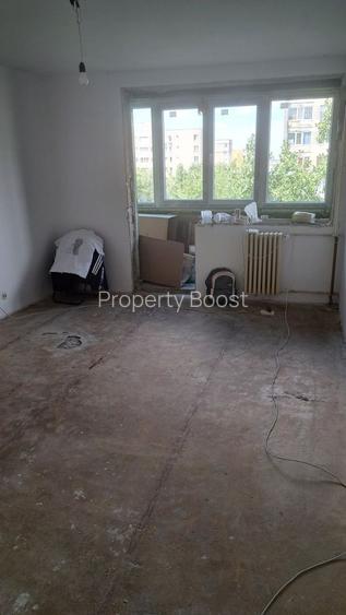 Apartament 2 camere pregatit de renovare langa Parcul Drumul Taberei - 4