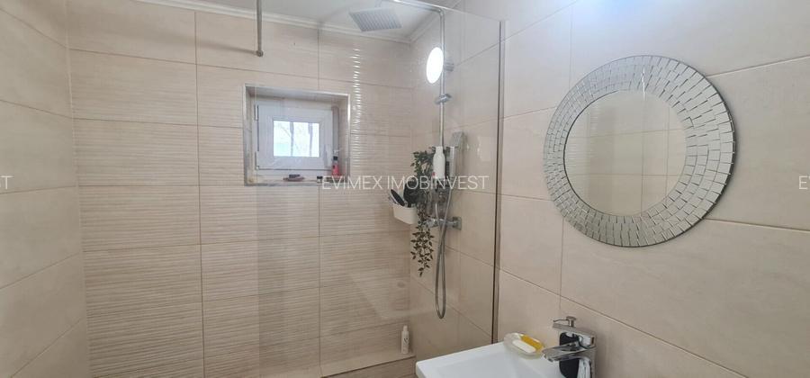 Mall Vitan Apartament spatios 3 camere cu centrala proprie - 9