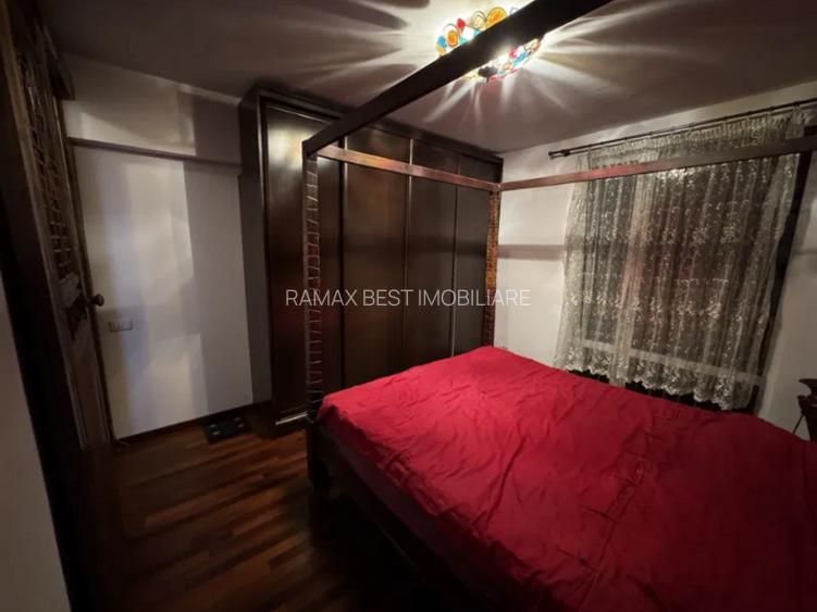 Titan Parc, scoala Hamburg 195, Rotunda - 4