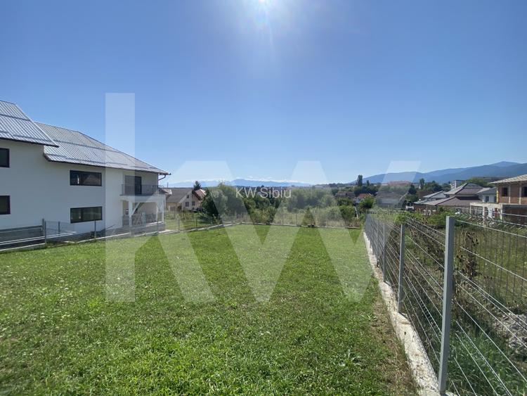 Casa individuala 4 dormitoare de vanzare in Cisnadie Sibiu teren 727mp - 2