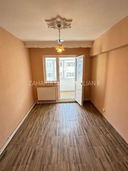 Apartament 3 camere si 2 bai de vanzare, str. Calugareni, Bacau-NORD - 11