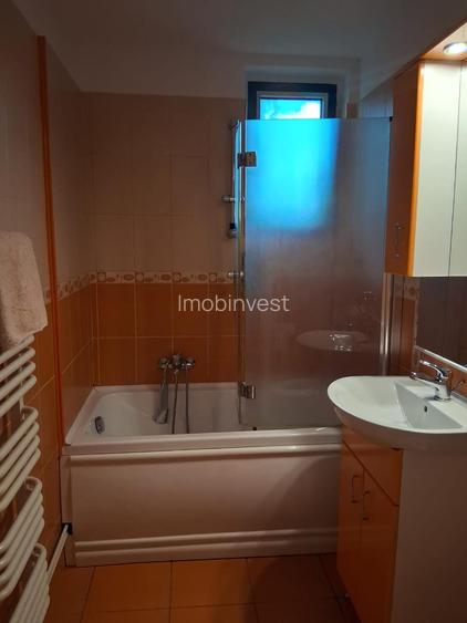 Inchiriez apt. 2 camere in 7 Noiembrie - 3