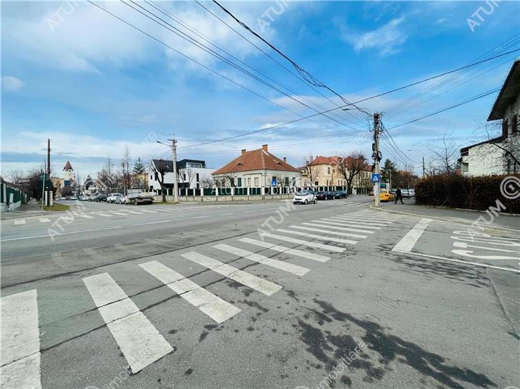 Casa individuala 4 camere decomandate 1000 mp teren zona Blv Victoriei - 27