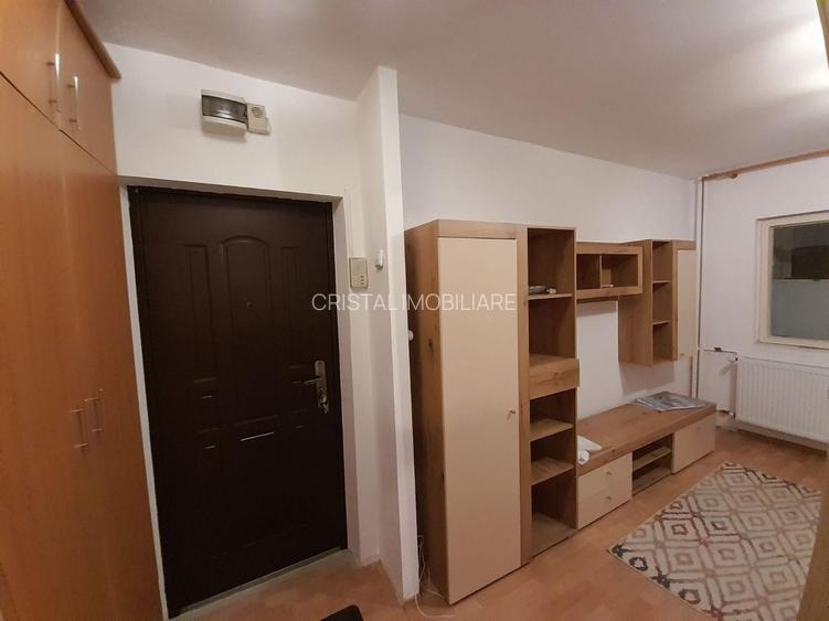 Garsonieră spațioasă, bloc anvelopat, zona Sebastian – Vulcan-Pet friendly - 3