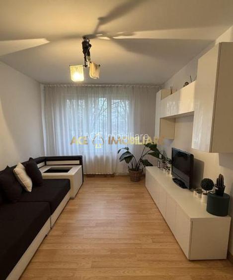 3 Camere de vanzare | Titan | Metrou | Parter | Comision 0% - 2