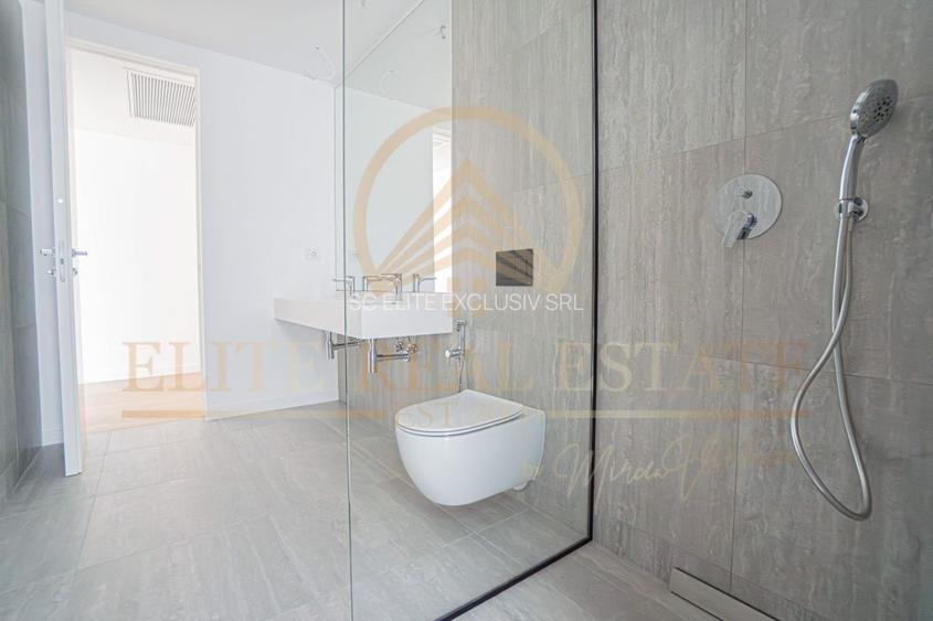 Stațiunea Mamaia - V&acirc;nzare apartament cu 4 camere, 3 bai cu vedere la lac. - 37