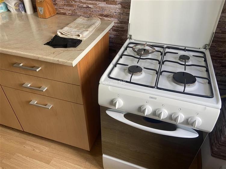 Apartament 3 camere , zona centrala , parter , renovat complet , 72 mp , liber - 24
