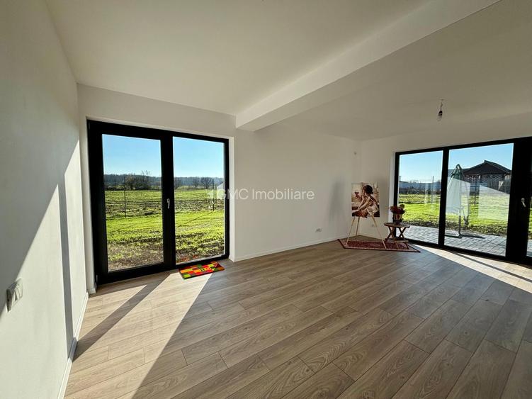 Vila finalizata cu acces de pe DN1, A3, A0 - TVA & Comision 0% - 7