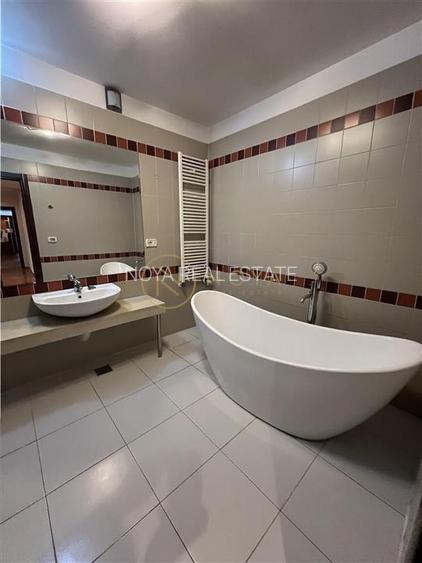 Apartament de 3 camere de vanzare in zona Herastrau la 1 min de parc - 16