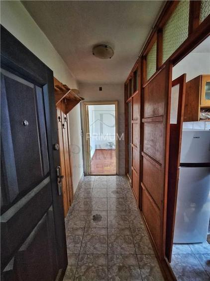 Girocului - 2 Camere - Etaj 2 - Centrala termica proprie - Bloc izolat - 5