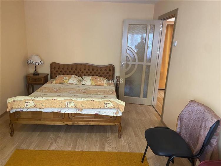 Apartament 3 camere , zona centrala , parter , renovat complet , 72 mp , liber - 13