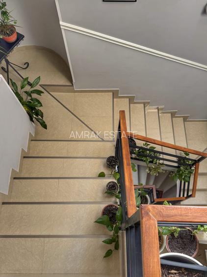 Casa consolidata - Tineretului - Singur curte - 6