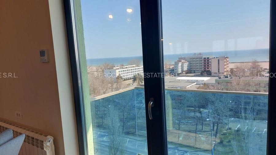 Unicat! Penthouse Mamaia Central - 690.000 euro (E8) - 38