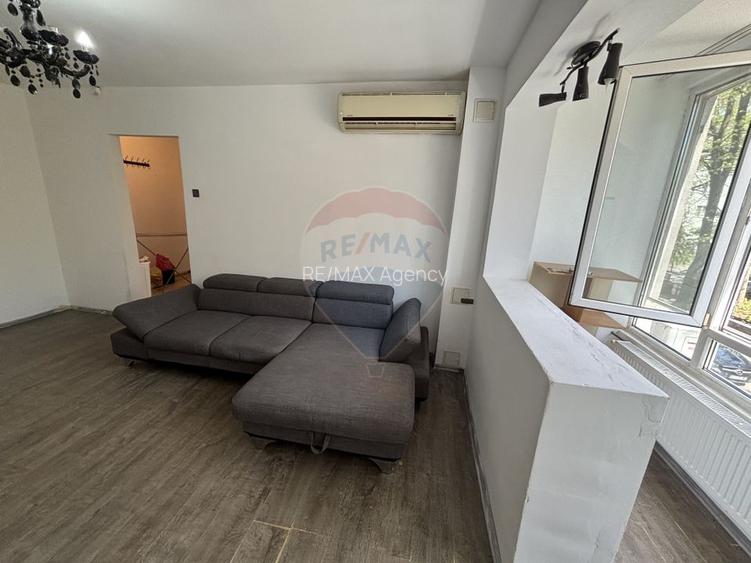 Apartament cu 2 camere de vânzare în zona Drumul Taberei - 2