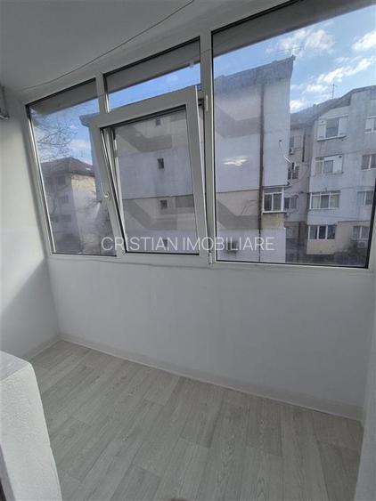 ETAJ 2 Garsoniera zona Dorobantilor - 2