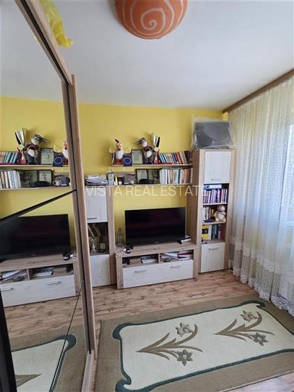 Apartament 4 camere, zona Astra - 15