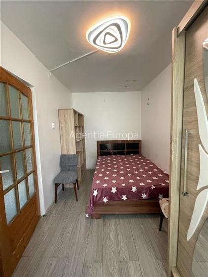 Apartament cu 2 camere de vanzare zona 23 August Tulcea - 4