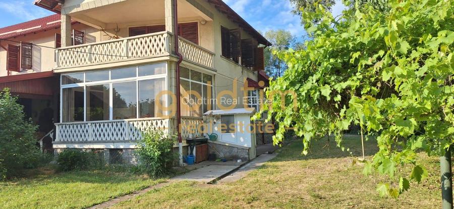 CASA IN ZONA LINISTITA/MOBILATA/UTILATA/TEREN IMPRESIONANT 5000MP/CORNU/PRAHOVA - 57