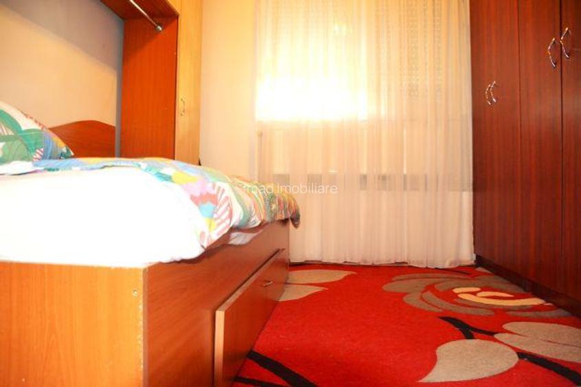 Apartament spatios de inchiriat! 3 dormitoare+open space Targoviste, Micro 11. - 6