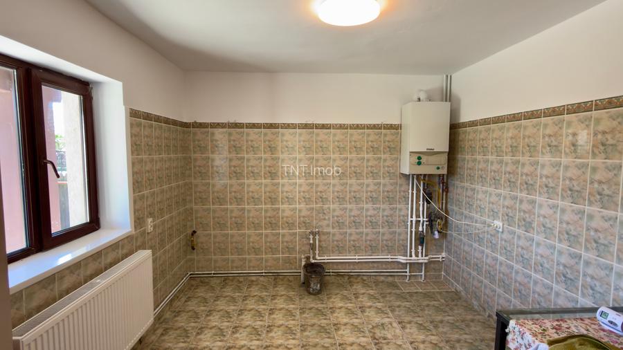 Casa Individuala | 5 camere | 2 Bai | P+1 | Renovata | Teren 500mp | Sat Snagov - 15