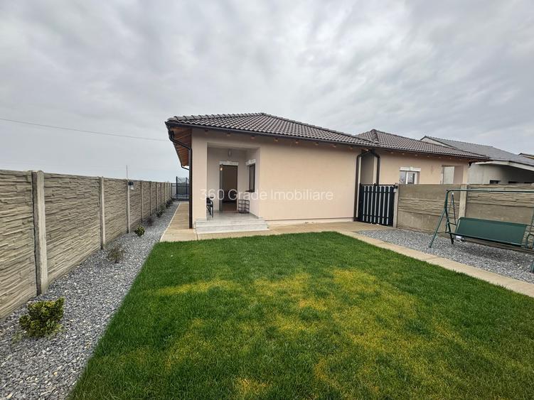 Duplex pe parter în Albina Despartit prin baie - Complet mobilat utilat - 3