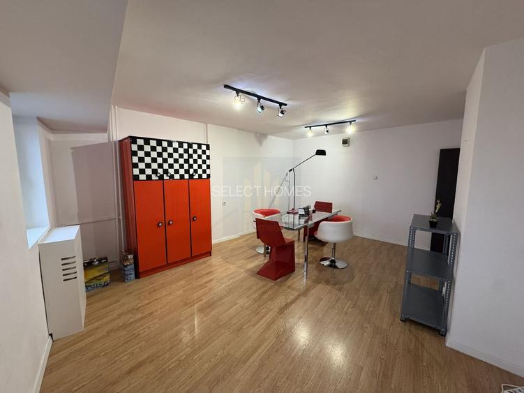 Spatii de birouri de vanzare *Piata Unirii* suprafete intre 27-182mp - 12