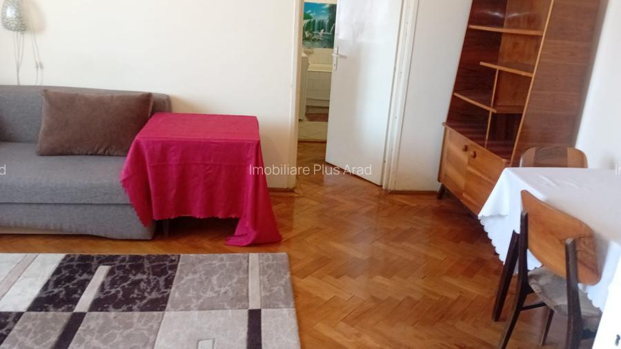 De inchiriat apartament cu 2 camere Podgoria - 9