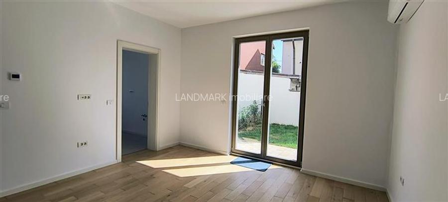 Oferta Premium: Apartament cu Gradina in Complexul Monarch,COMISION 0% - 15