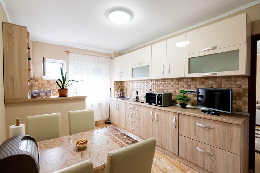 Apartament 2 camere, zona Rogerius - 6