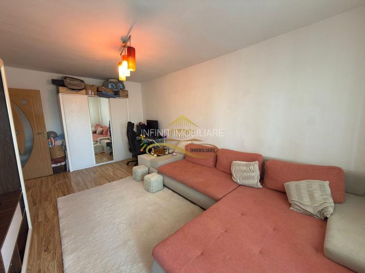 Apartament 2 camere renovat mobilat de vanzare in Bacau - 2