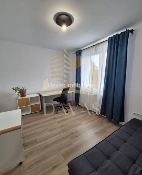 Apartament de 3 camere semidecomandat | Europa - 8
