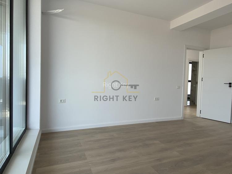 Vila moderna, 140mpu, 400mpt, panouri, baterii, utilitati! Comision 0% - 14