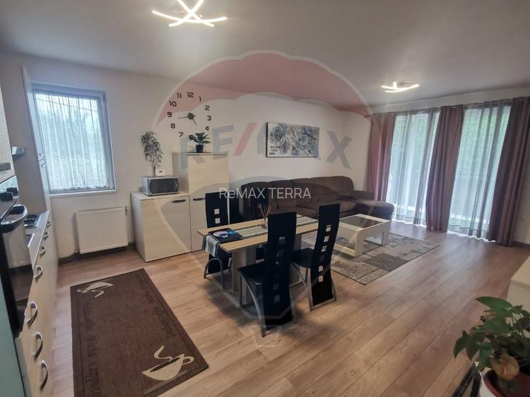 Apartament cu Parcare De Inchiriat - 4