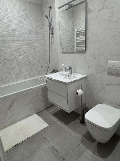 NOU / SUPERB / MOBILAT SI UTILAT - 13