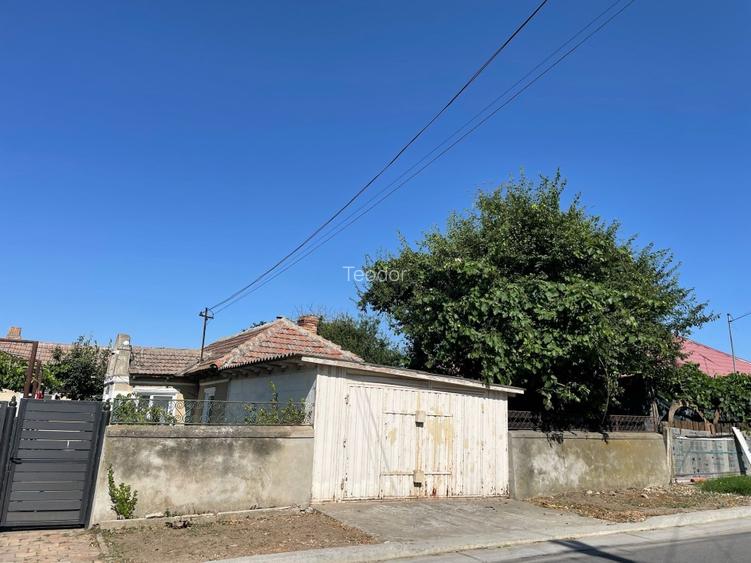 Teren Investitie Lumina - 3000 mp, Deschidere 47m, Toate utilitatile - 3