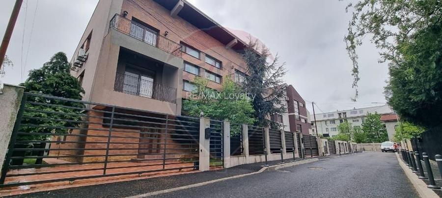 Vila lux Baneasa-Lac, langa Petrom City - 3