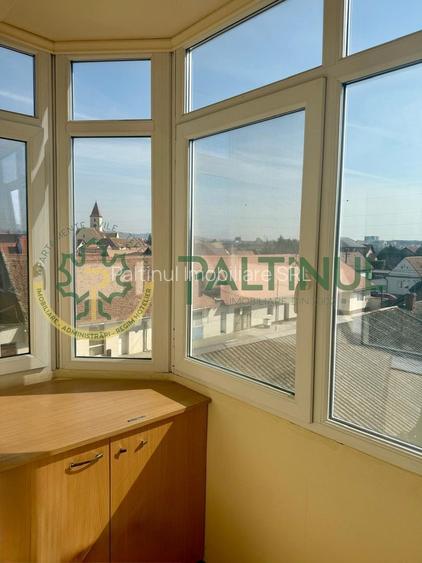 Vânzare apartament 3 camere Turnișor, Sibiu, etaj 2, panoramic, loc de parcare - 13