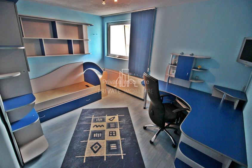 Penthouse 190 Mp+40 Mp Terasa De vanzare, P-ta Teatrului, Ultracentral - 9