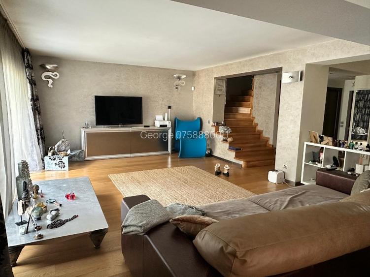 Proprietar, vila individuala, cartier inchis, renovata 2018, >300mp construiti - 2