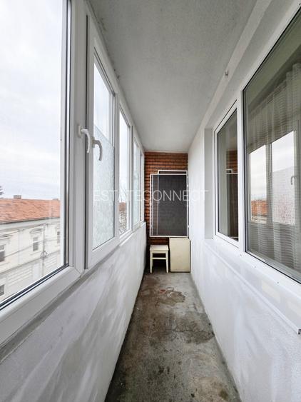 Apartament 2 camere, etaj 3, doua balcoane - Podgoria - 6