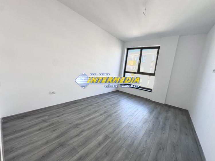 APARTAMENT 3 CAMERE I DE INCHIRIAT I CENTRU I ETAJ 1 I NEMOBILAT I - 5